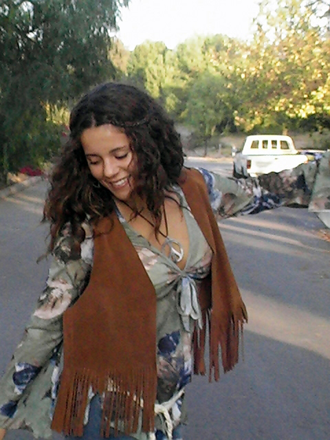 Choosing a bohemian style represents a carefree, easy-going attitude. 