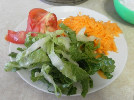 lettuce leaves, tomatoes, carrots