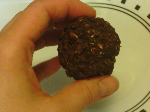 Chocolate Oatmeal Energy Bites
