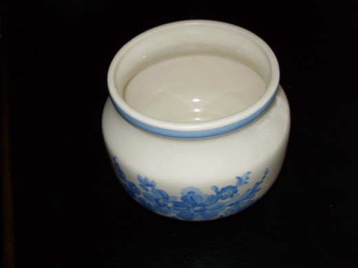 This type of pot adds a decorative touch.