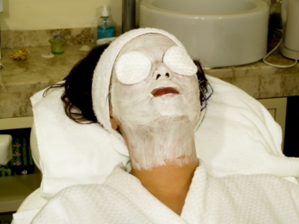 White face mask beauty