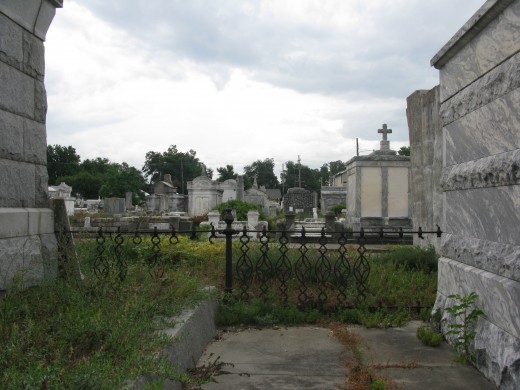 A gloomy day in Carrollton Cemetery