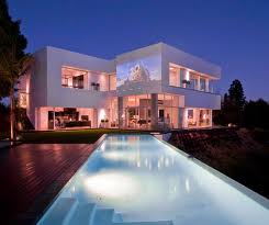 Luxury mansion 