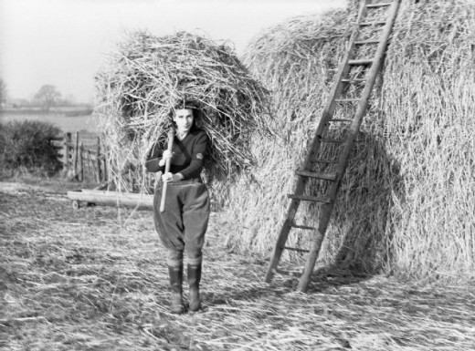 Land Girl in WW2