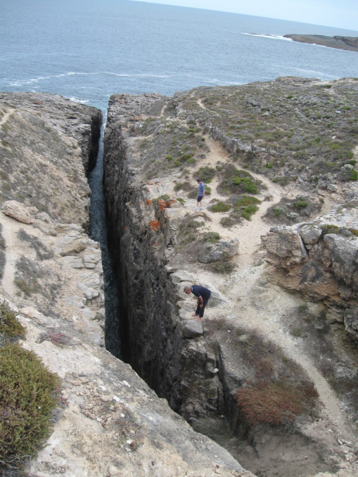 Theakstones Crevasse, Whaler's Way, South Australia.