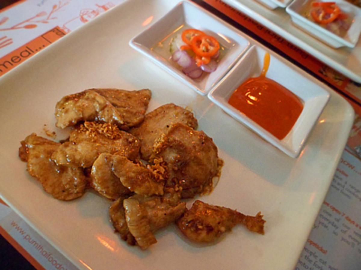 Spicy garlic chicken at Pum