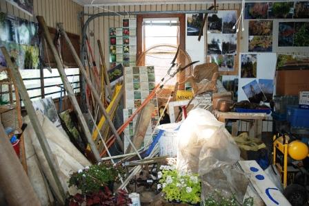 Clutter takes over