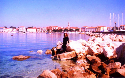 The beaches you first encounter make for great photos with Rovinj in the backdrop -- but there are better bathing beaches as you continue walking!