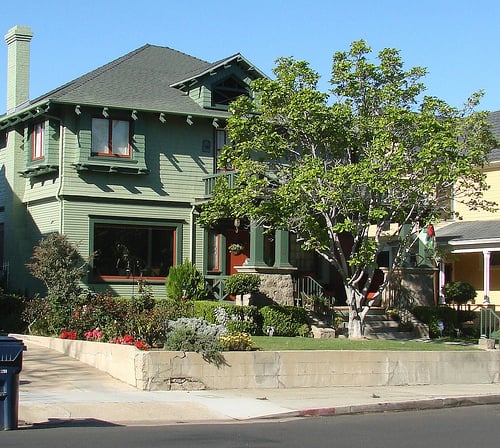 Gorgeous California Arts and Crafts home--a.k.a. Craftsman style.