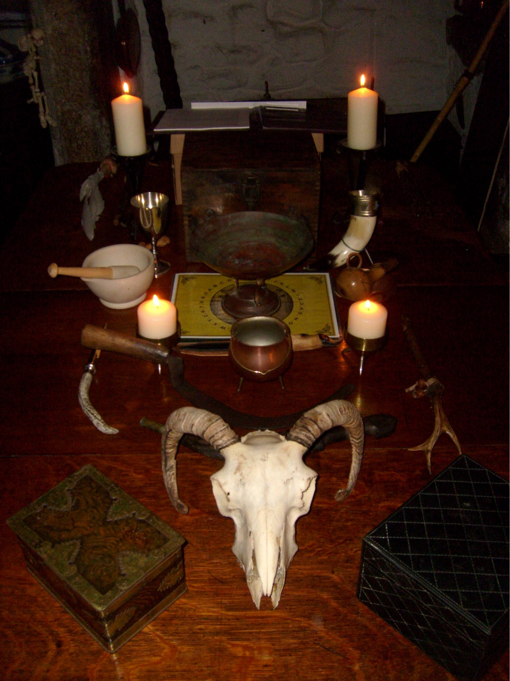 How To Create A Pagan Altar HubPages   7832171 F1024 