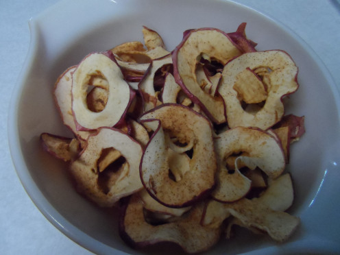 Apple Chips Recipe using a Food Dehydrator with apple cider style seasoning