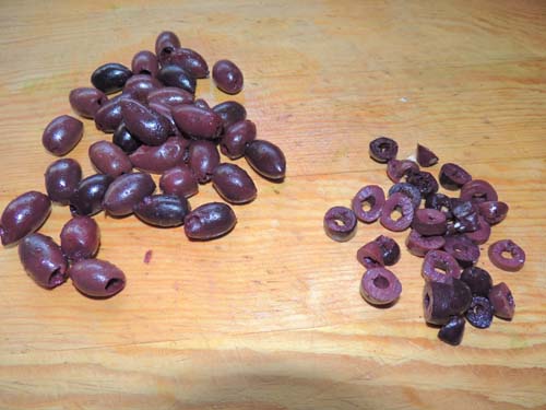 slice kalamatas