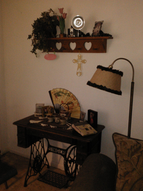 Taking photos of antiques and collectibles is a great way to store an inventory.  Download those pics onto a CD or store in an online storage like Skydrive or Cloud. You can also take pics of each room and emailing to yourself to retrieve later.