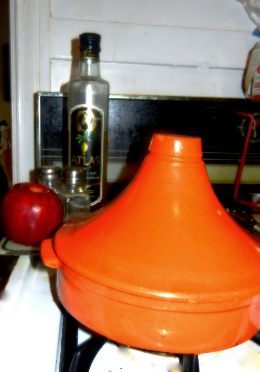The tajine, or tagine, pot.