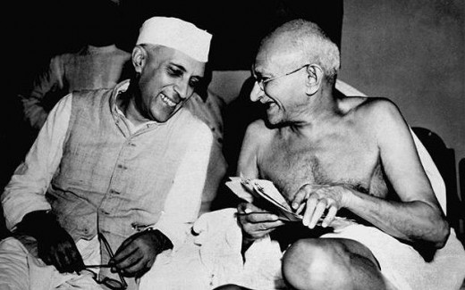 Mahatma Gandhi along with Jawaharlal Nehru