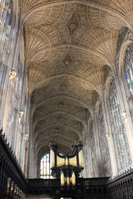 Fan-vaulted ceiling