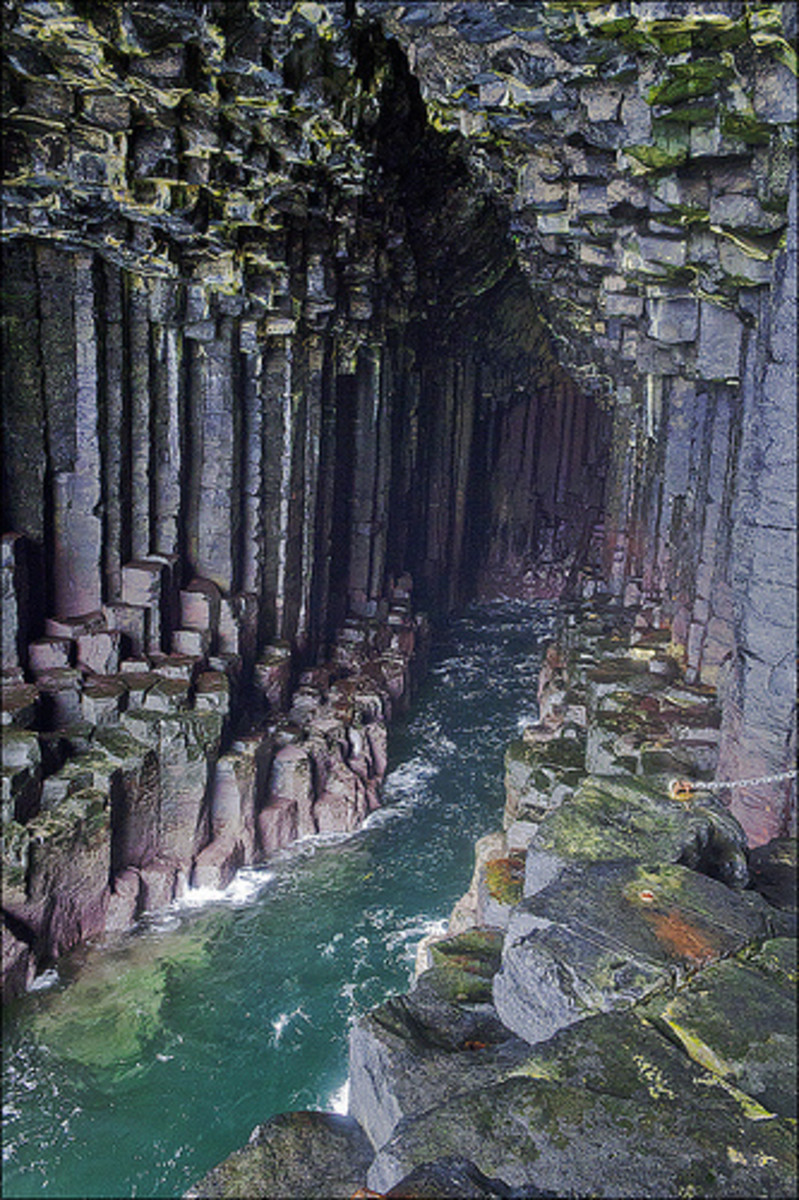 The Isle of Staffa: Fingal's Cave and Puffins