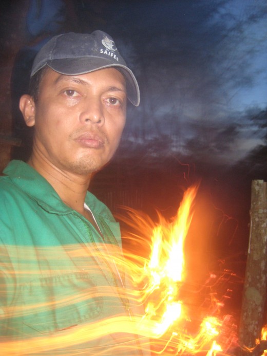 Fire effect (Photo Source: Ireno Alcala aka travel_man1971)