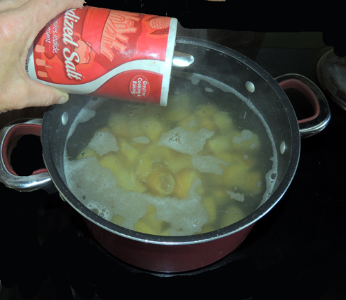 add a little salt to the pot