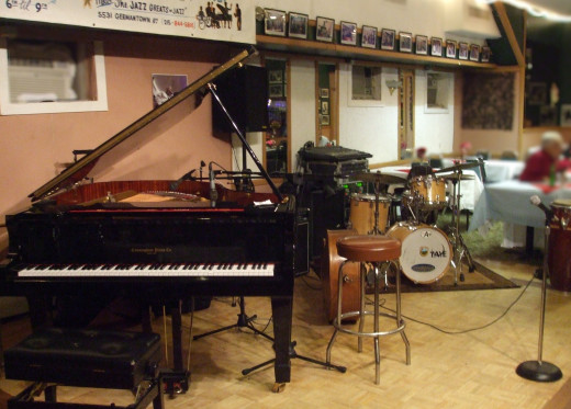 This was the performing area of the LaRose Jazz Club.