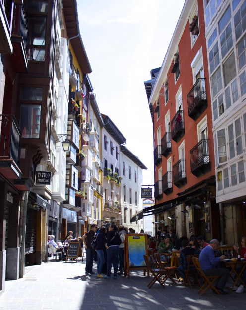 Street with bars and restaurants for eating pintxos in the Old Town.