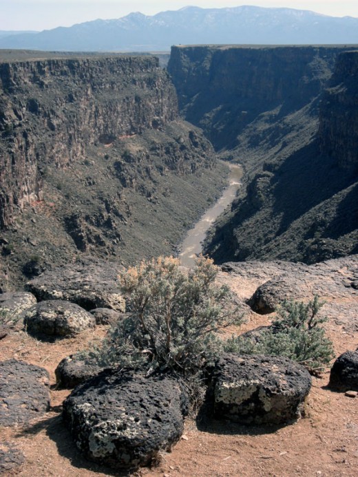 The Rio Grande Gorge, as seen from the West Rim Trail near the town of Taos.