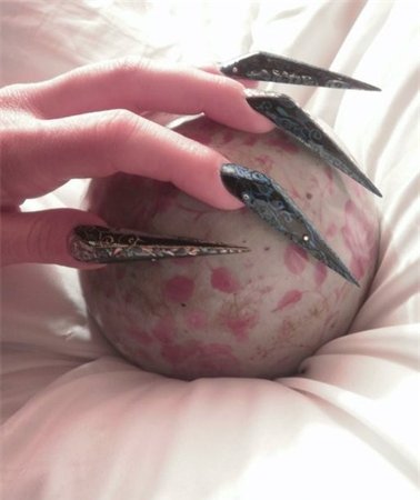 Stiletto Shaped Nails