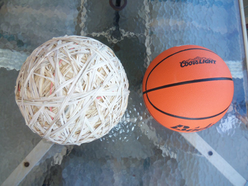 A world record rubber band ball in the making!