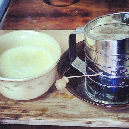 Beat Eggs, Milk, and 1 teaspoon of (melted) butter. Mix well, then add flour.