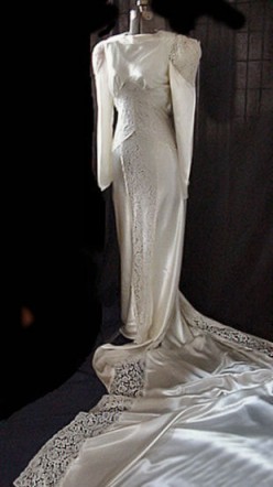 The Five Sluttiest Wedding Dresses | HubPages