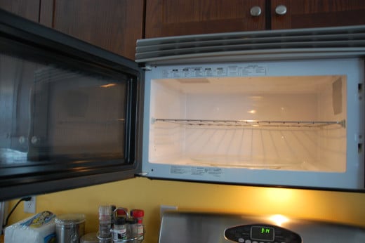 Extremely clean microwave