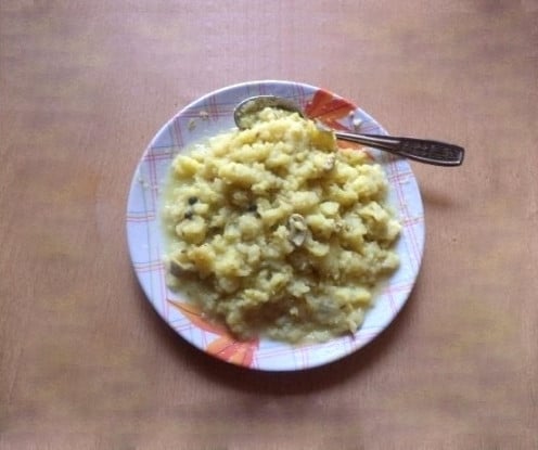Ven Pongal  (Kaara Pongal) Recipe and Preparation Method