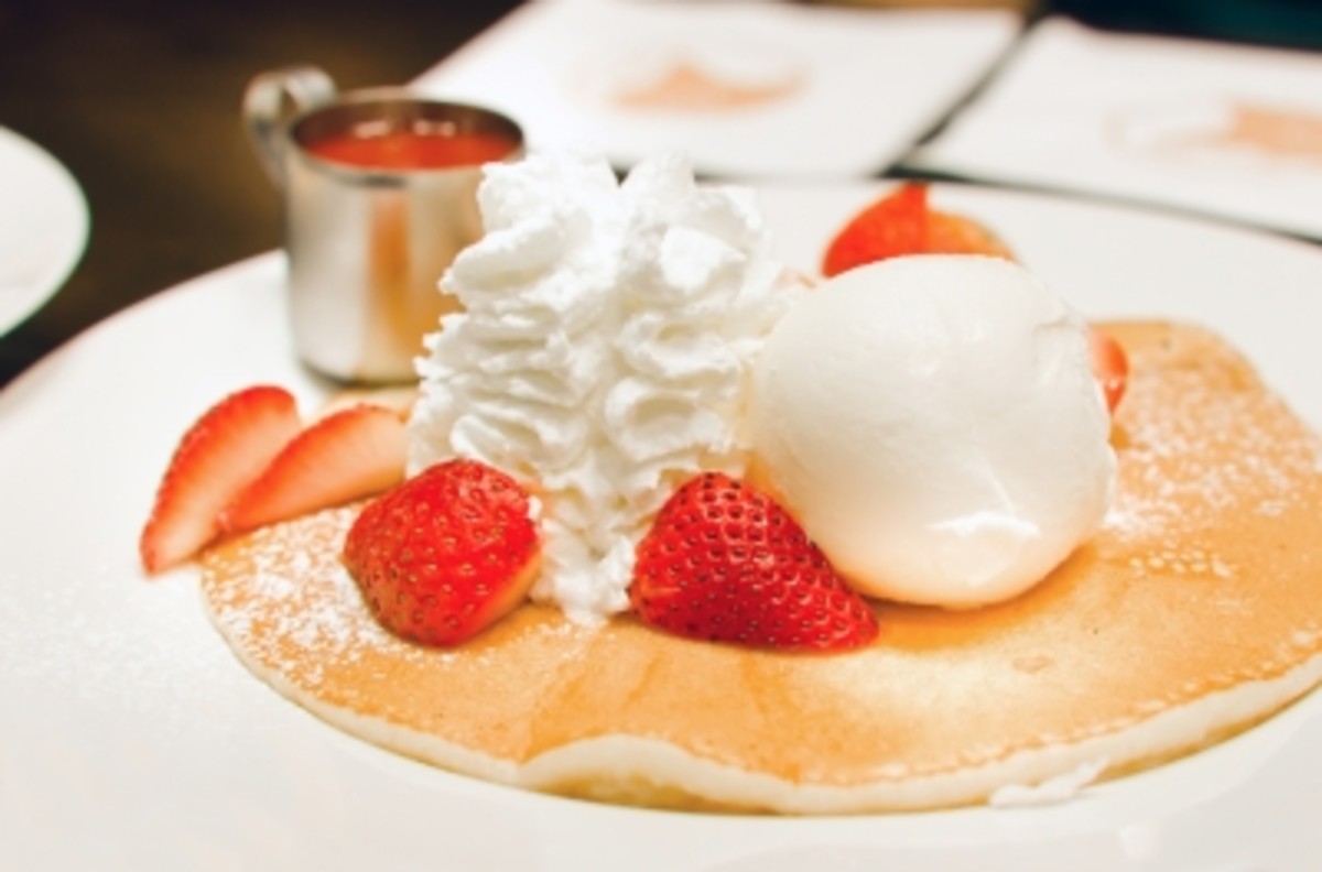 Pancakes or Waffles - Which Is the Healthier Breakfast Option?