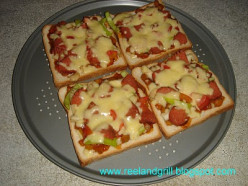 What's the Difference Between Pizza Bread and Bread Pizza?
