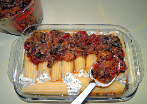 top shells with remaining sauce