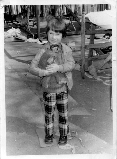 Chris Crader and Capuchin Monkey at the market..please note the funny little outfit...and the Monkey's one too