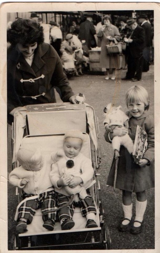 Sharon Gravenell and kids...market smiles