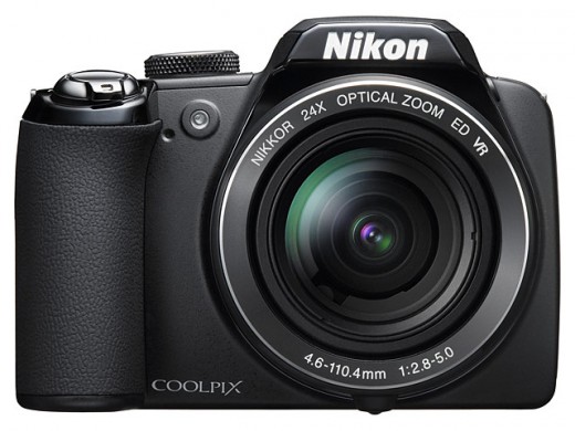 Front view of the Nikon Coolpix P90 Ultrazoom
