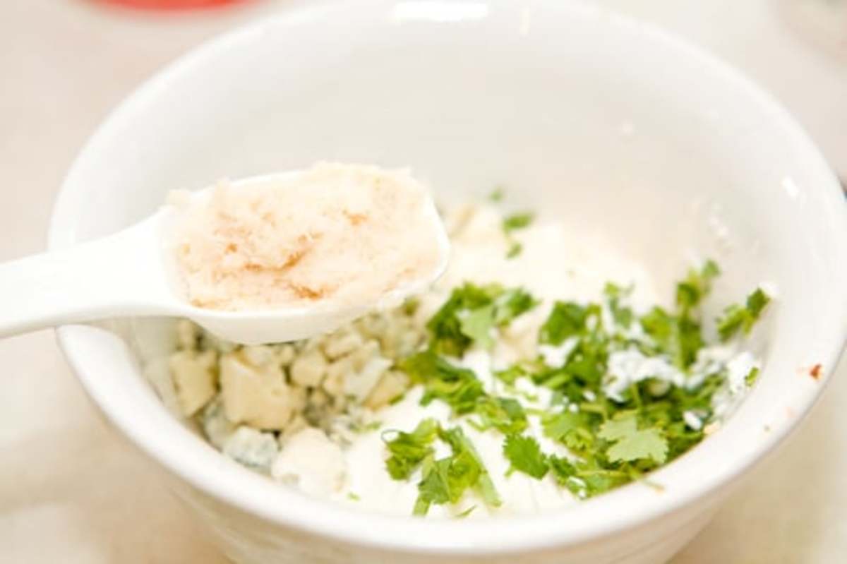Drain the spoonful of horseradish and then add to the mixture.