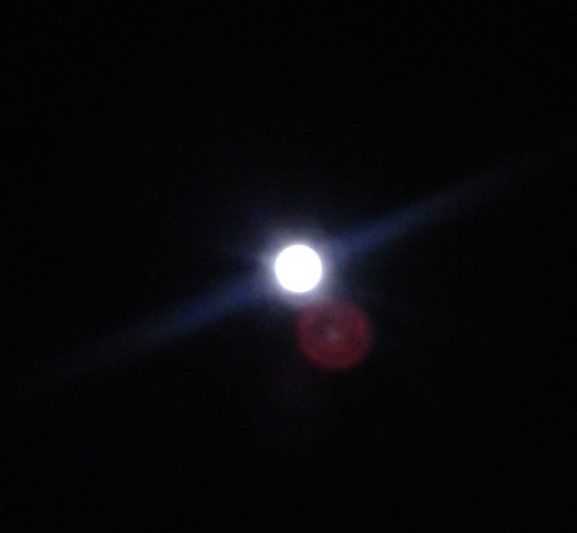 Author's photo of the 23rd June 2013 supermoon, as seen from Australia at about 9pm