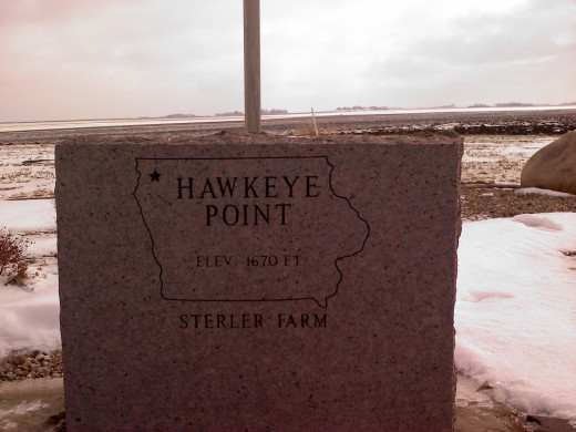 The top of Iowa marker at Hawkeye Point.