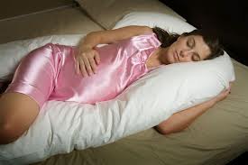 Buy the Best Maternity Pillow During Your Pregnancy