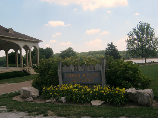 Frontier Park sign