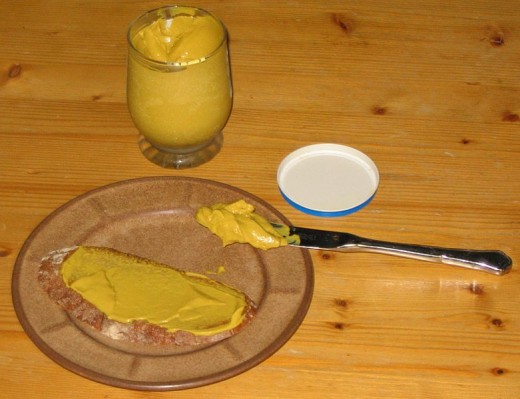 This is a spicy smooth German mustard and a piece of hard sour bread. Yummy!