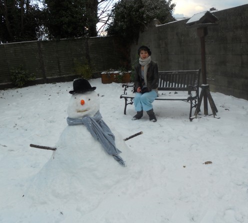 Making a snow man in your back garden can be great fun. Ask your children or grandchildren to help and see how much fun it can be.