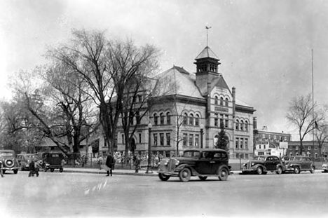 1937