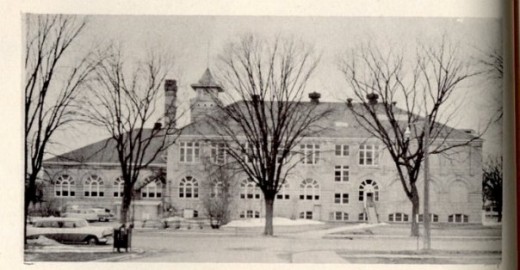 Grand Rapids Junior High.  I went to 7th and 8th grades here.