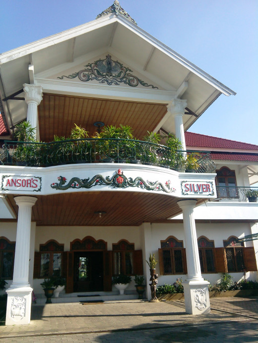 Ansor's Silver store. Made me broke but happy. :)