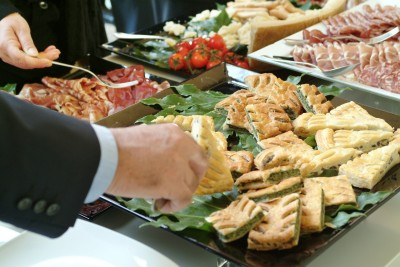 What is a Wedding Caterer?