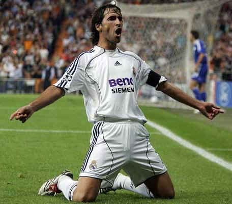Raul scores again for Real Madrid! 